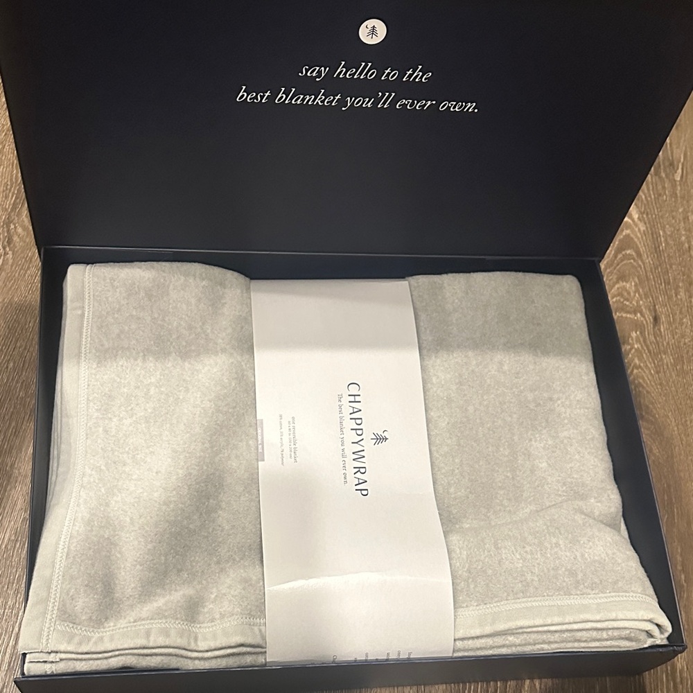 NWT ChappyWrap Light Gray Blanket